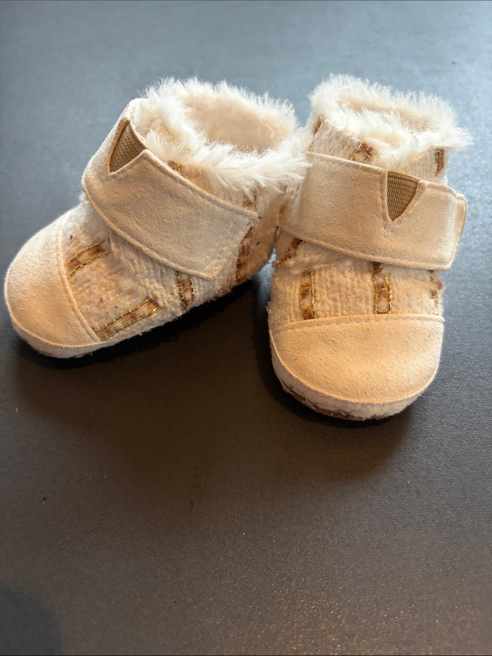 Toms Cream Faux-Fur Lined Baby Walker Shoes